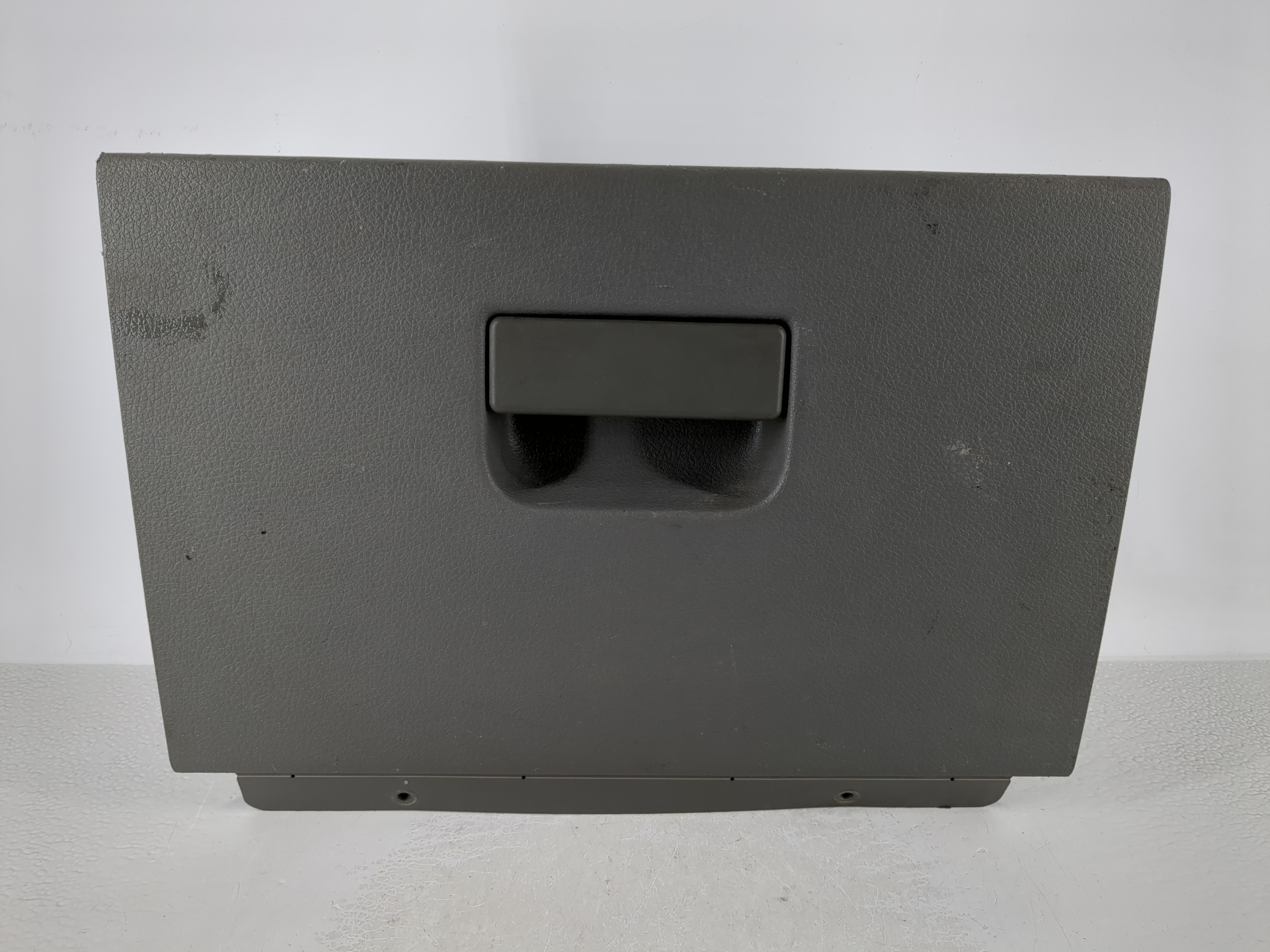 Picture of 2006 Ford F-150 Passenger Glove Box Door Storage Compartment 956542