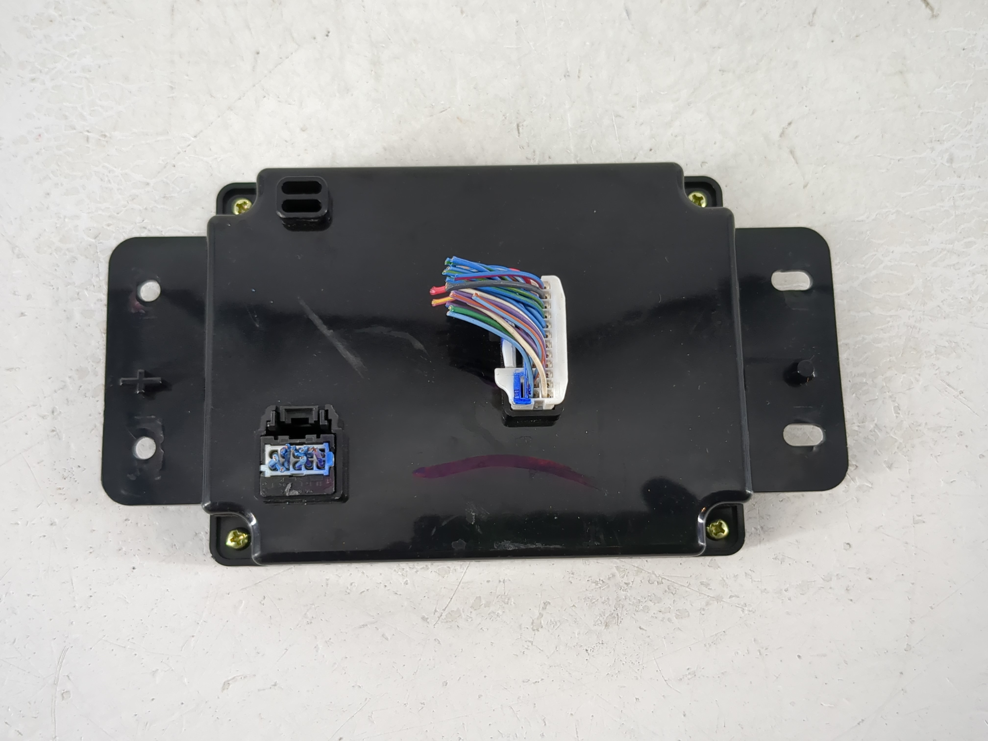 Picture of 2016 Dodge Journey Communication Control Module P68263758ab 960720