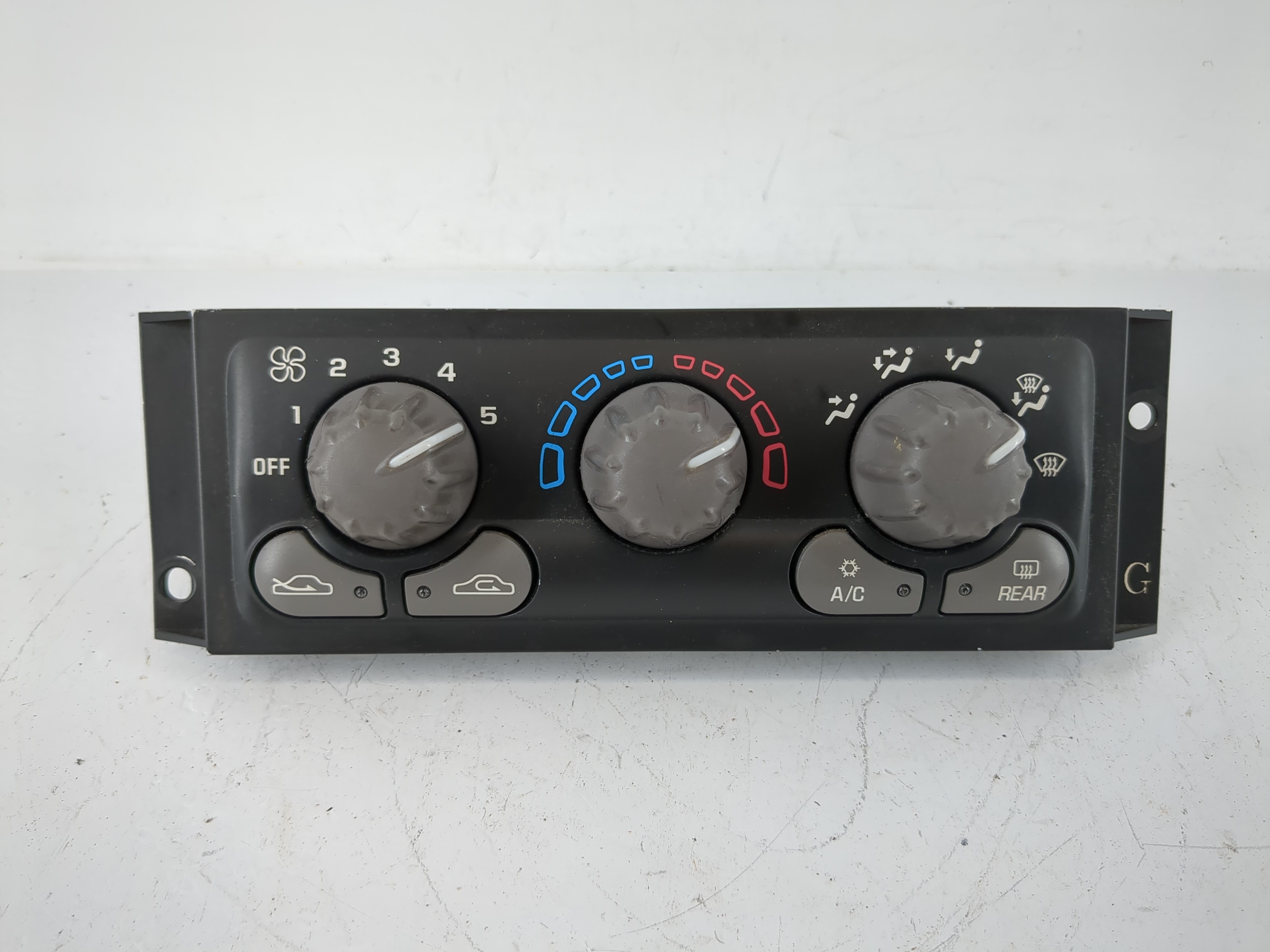 2001-2005 Pontiac Montana Ac Heater Climate Control 12237019 975200 - Oemusedautoparts1.com