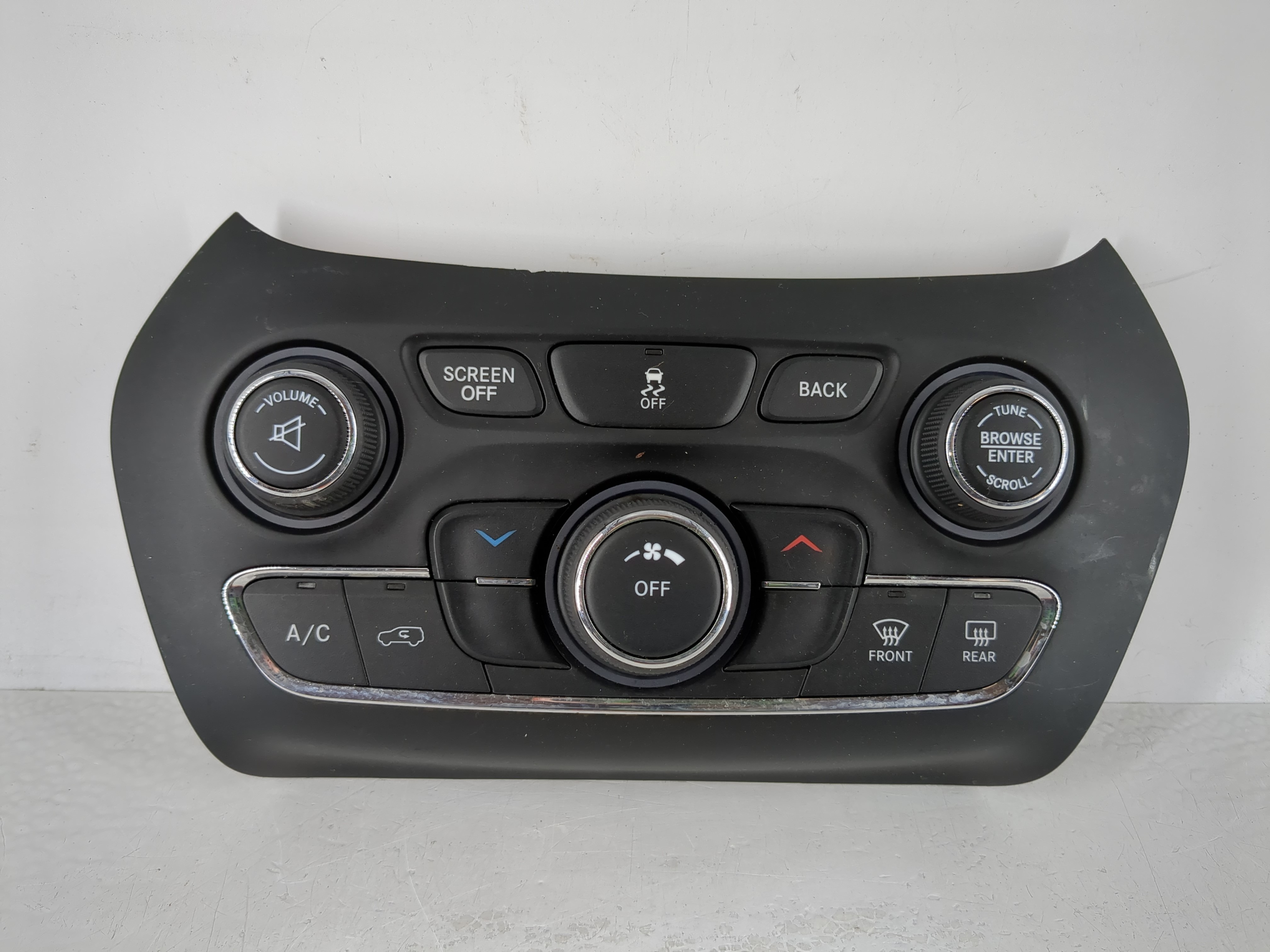 Picture of 2015-2018 Jeep Cherokee Ac Heater Climate Control 975514