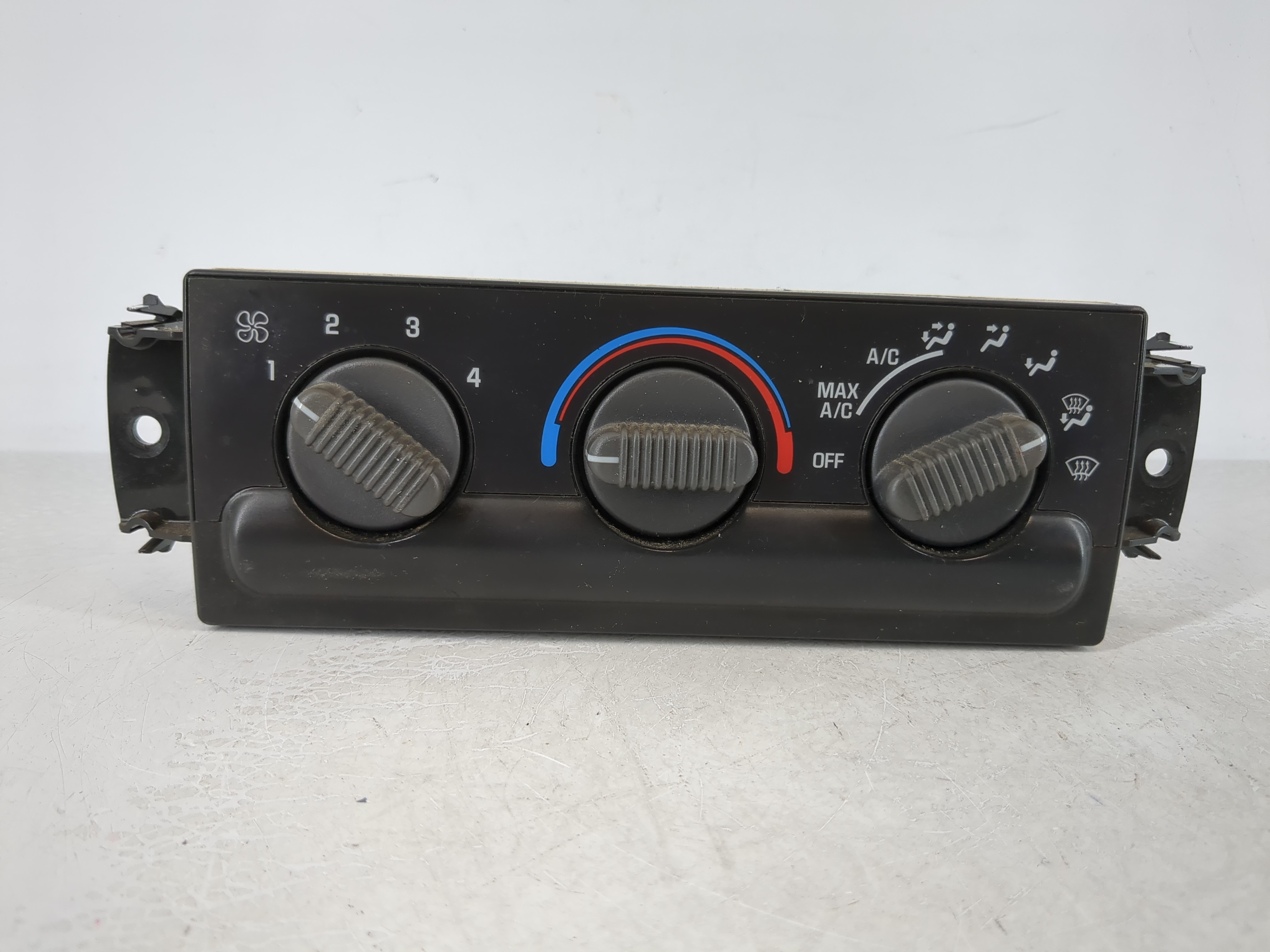 Picture of Gmc Chevrolet Ac Heater Climate Control 162505450309 975523