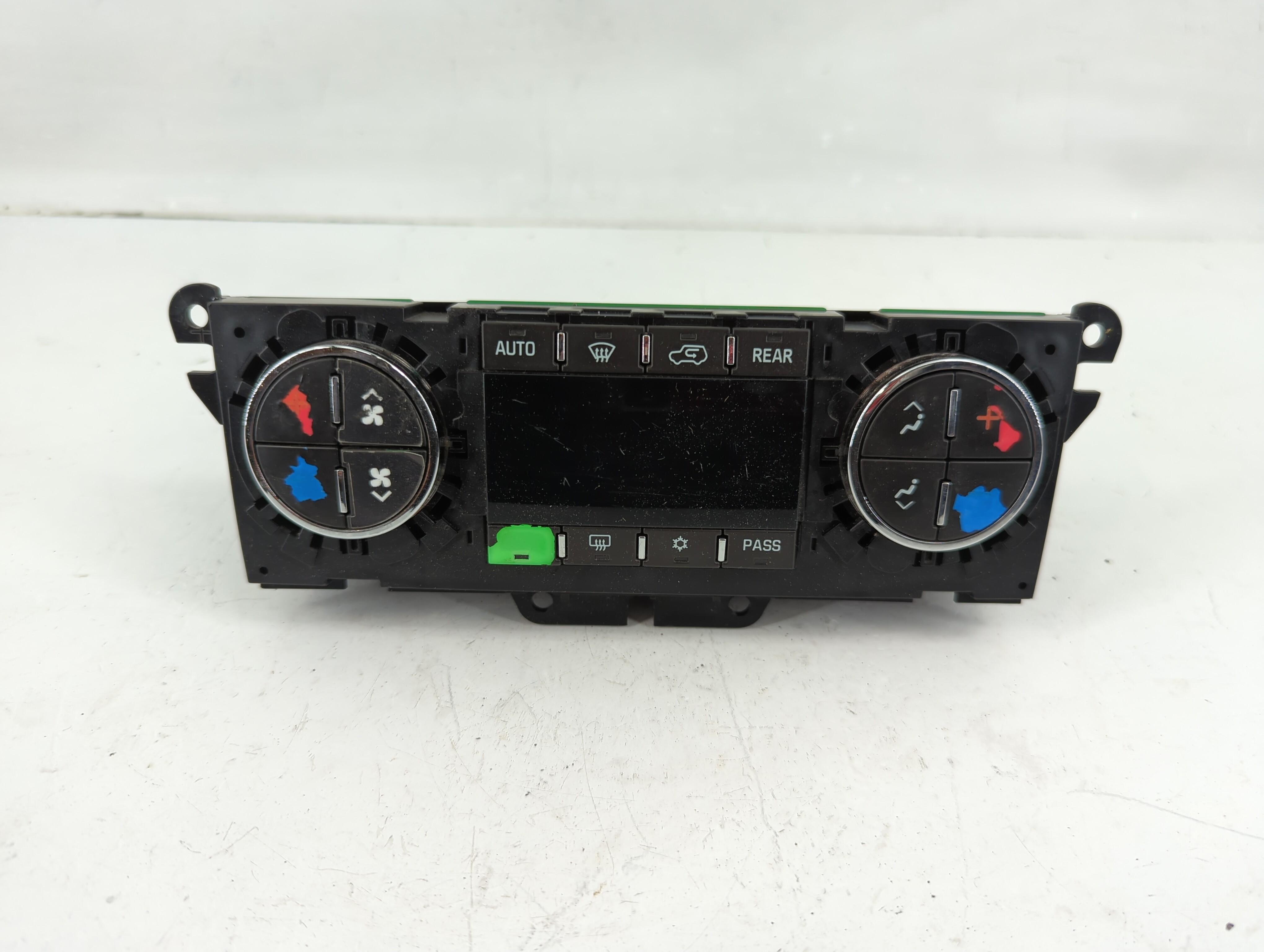 Picture of 2008-2016 Buick Enclave Ac Heater Rear Climate Control 20778545 975609