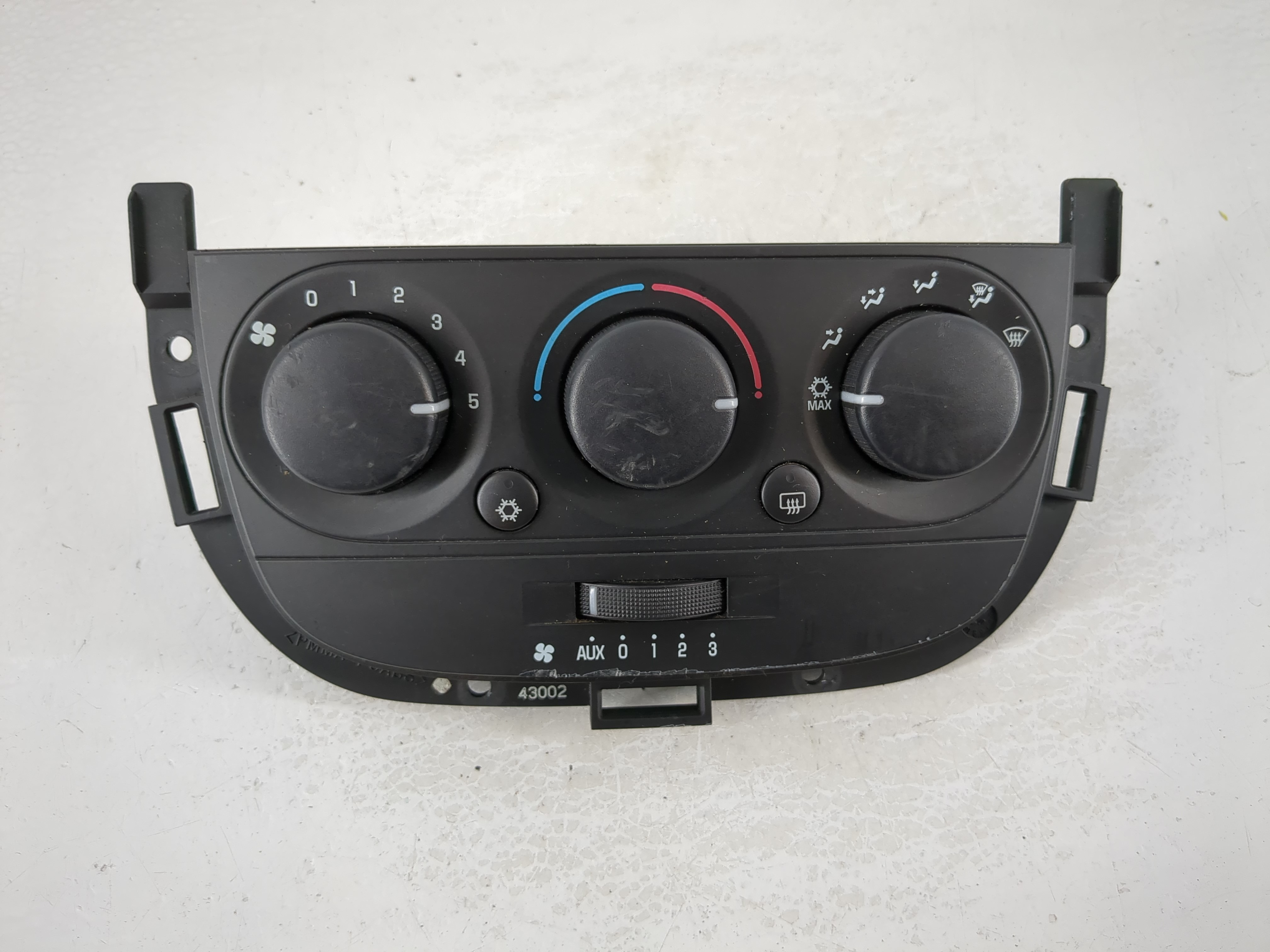 Picture of 2005-2007 Saturn Relay Ac Heater Climate Control 15251149 975922