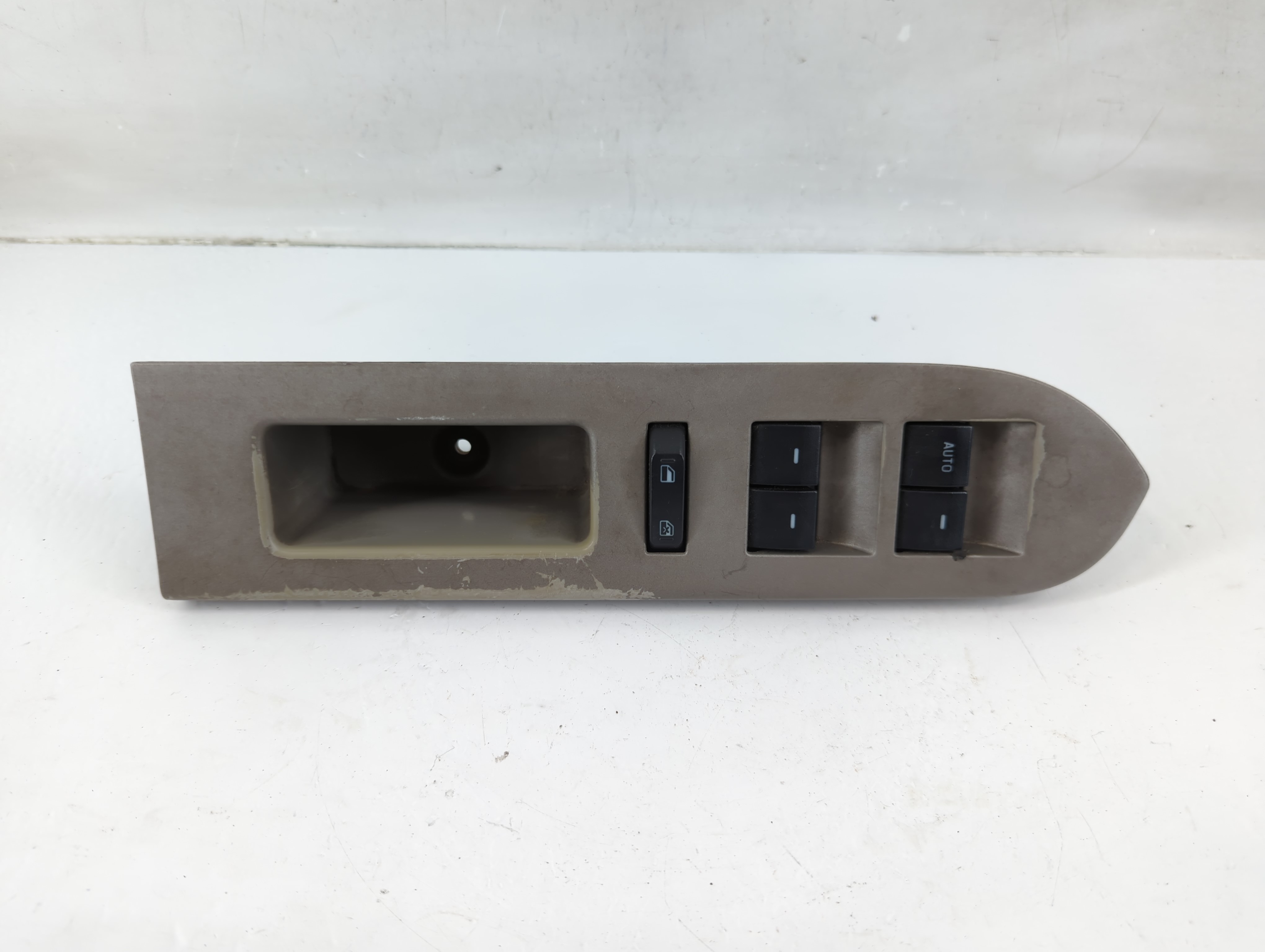 2008-2012 Ford Escape Driver Left Door Master Power Window Switch 980684 - Oemusedautoparts1.com