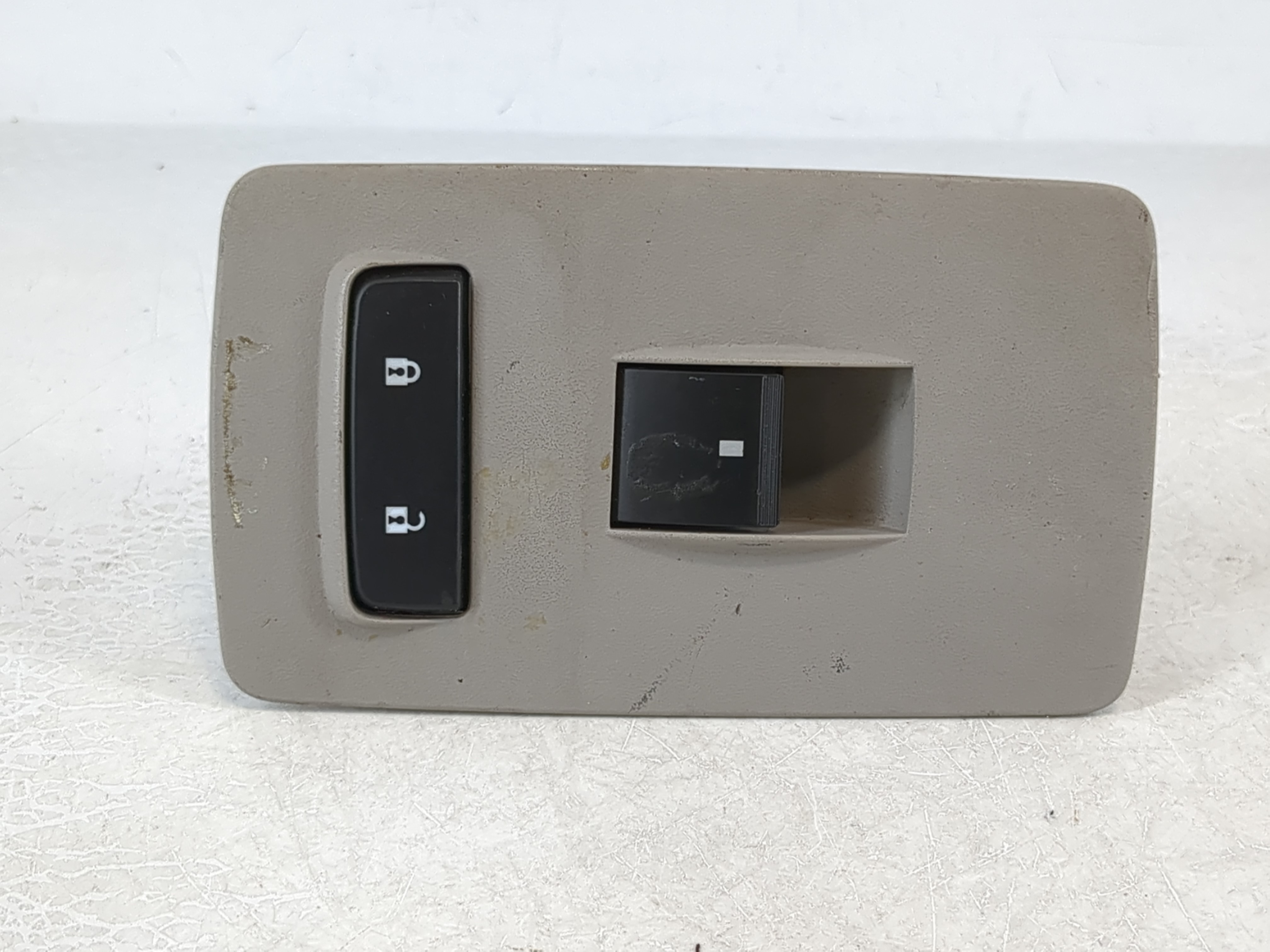 Picture of 2010-2017 Gmc Acadia Driver Left Door Master Power Window Switch 25936888 981672