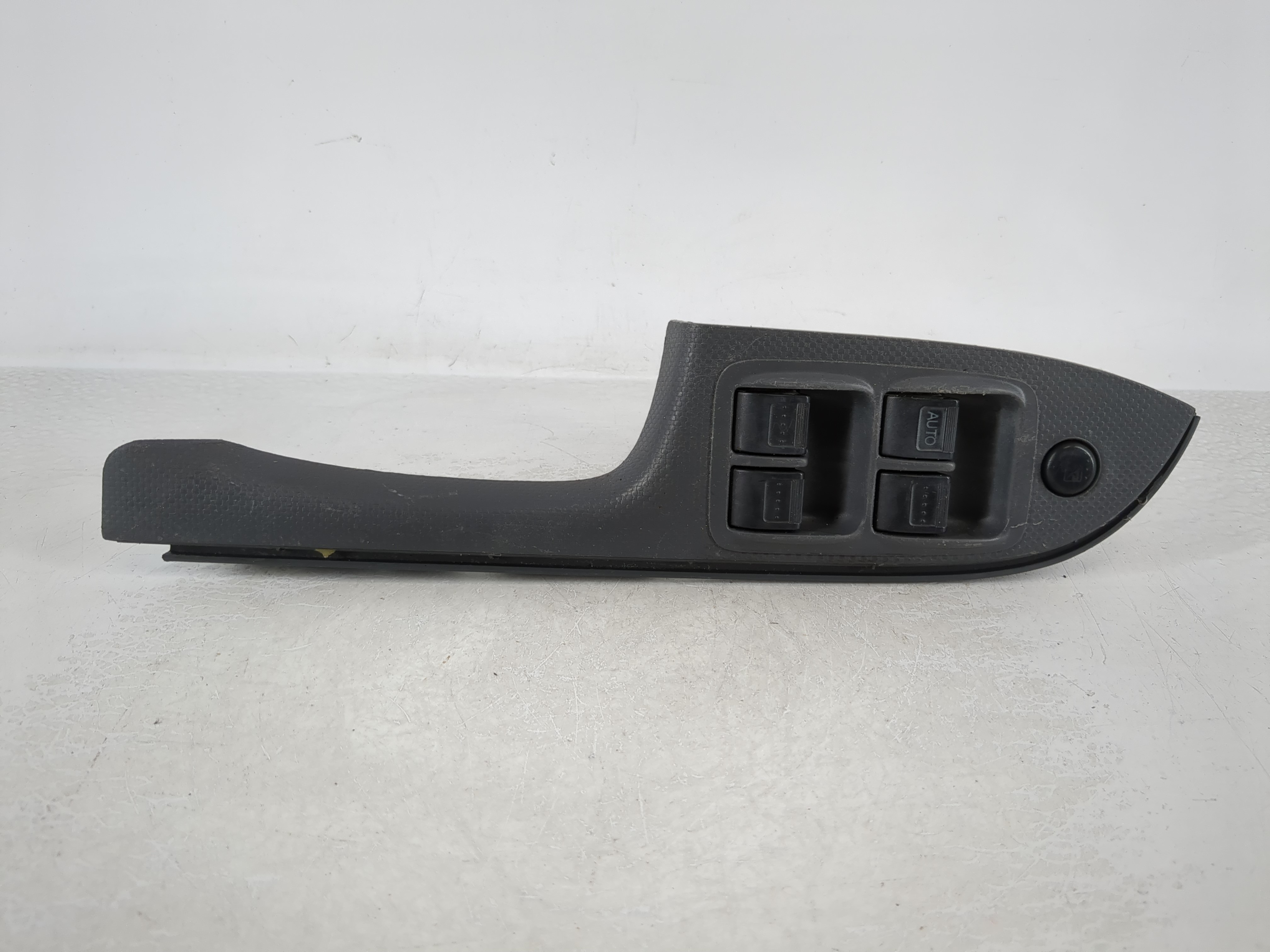 Picture of 2001-2005 Honda Civic Driver Left Door Master Power Window Switch 981691