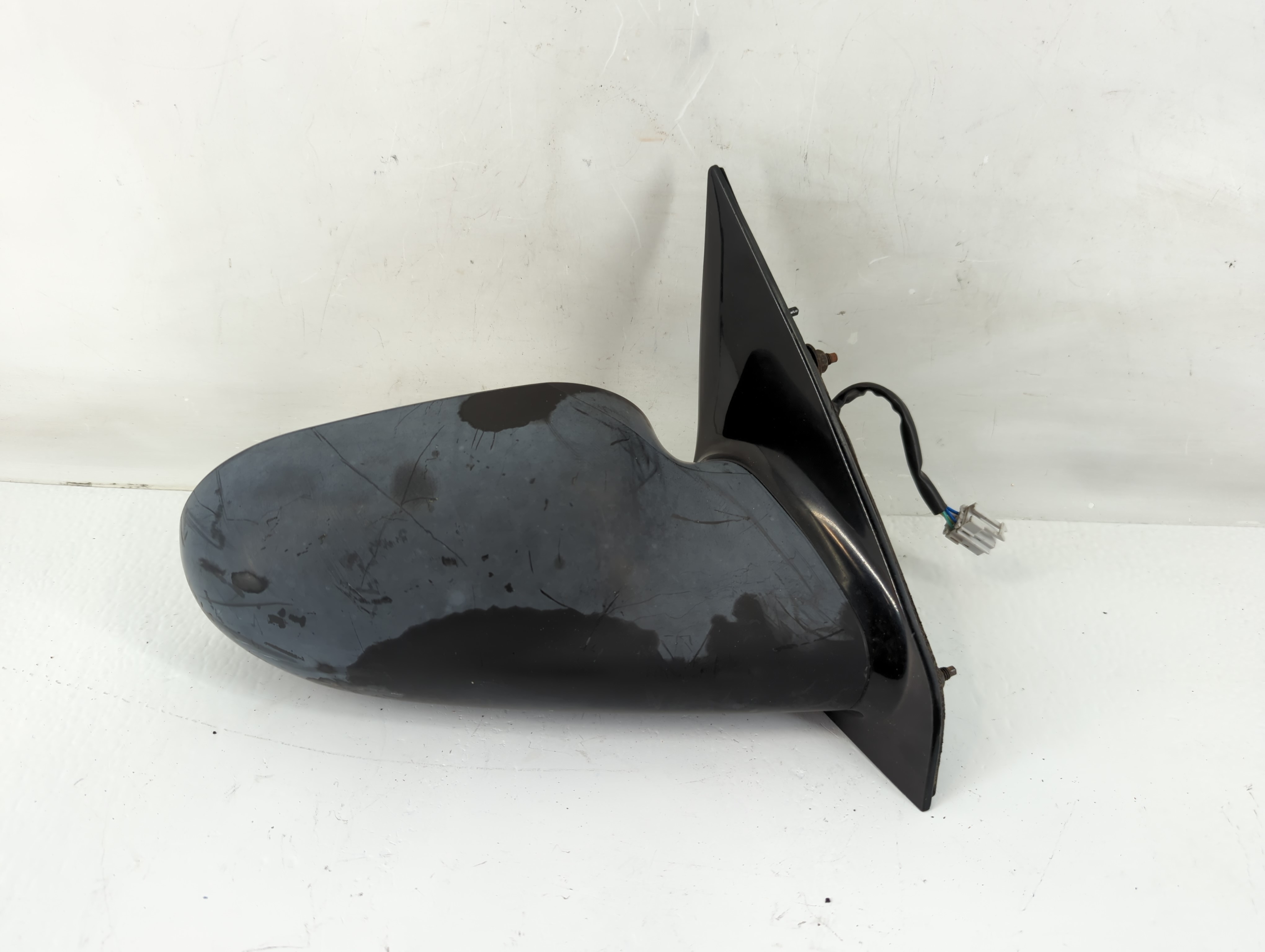 Picture of Saturn Ls Passenger Right Side View Manual Door Mirror Black 982445