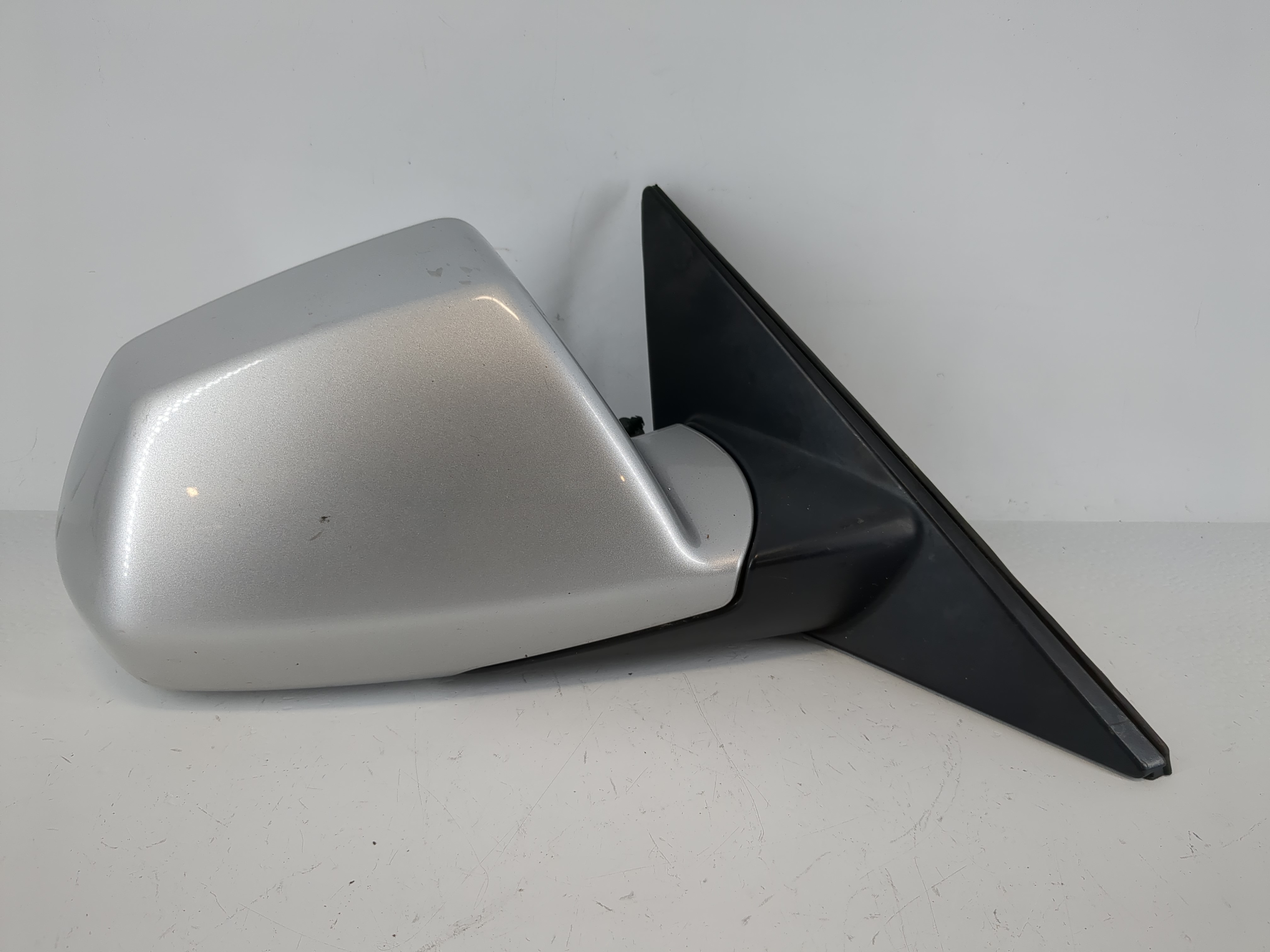 2008-2014 Cadillac Cts Passenger Right Side View Manual Door Mirror 982771 - Oemusedautoparts1.com