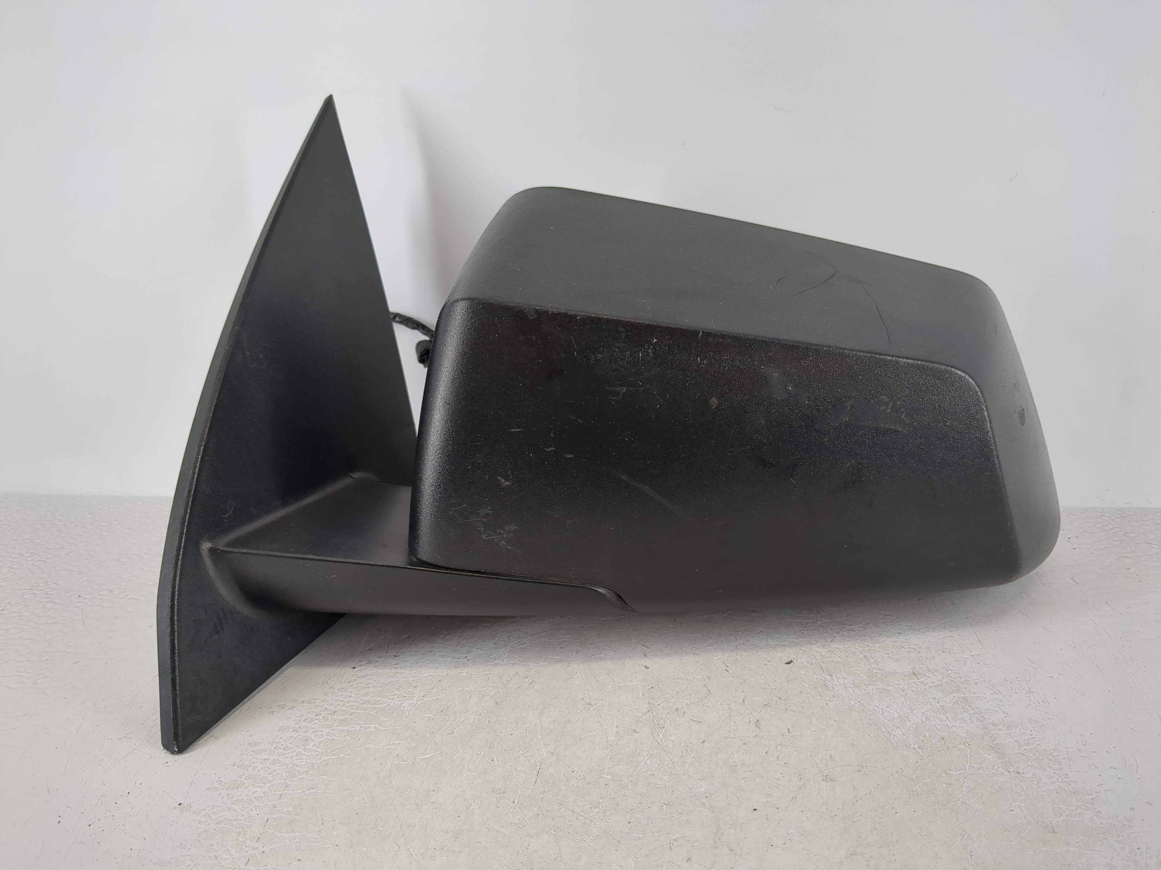 Picture of 2010 Gmc Acadia Driver Left Side View Manual Door Mirror Black 983077