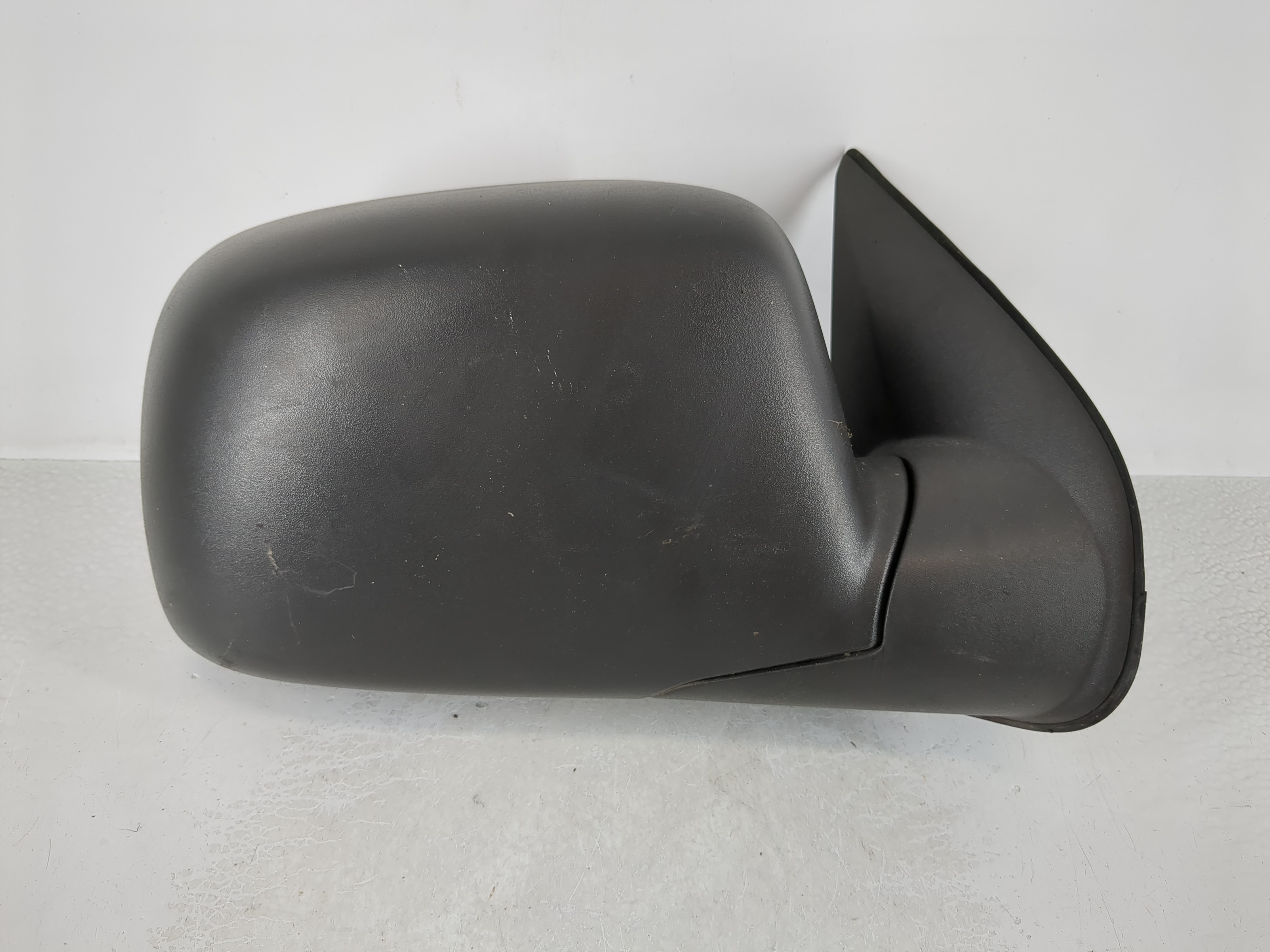 Picture of 2004-2012 Gmc Canyon Passenger Right Side View Manual Door Mirror Black 983374