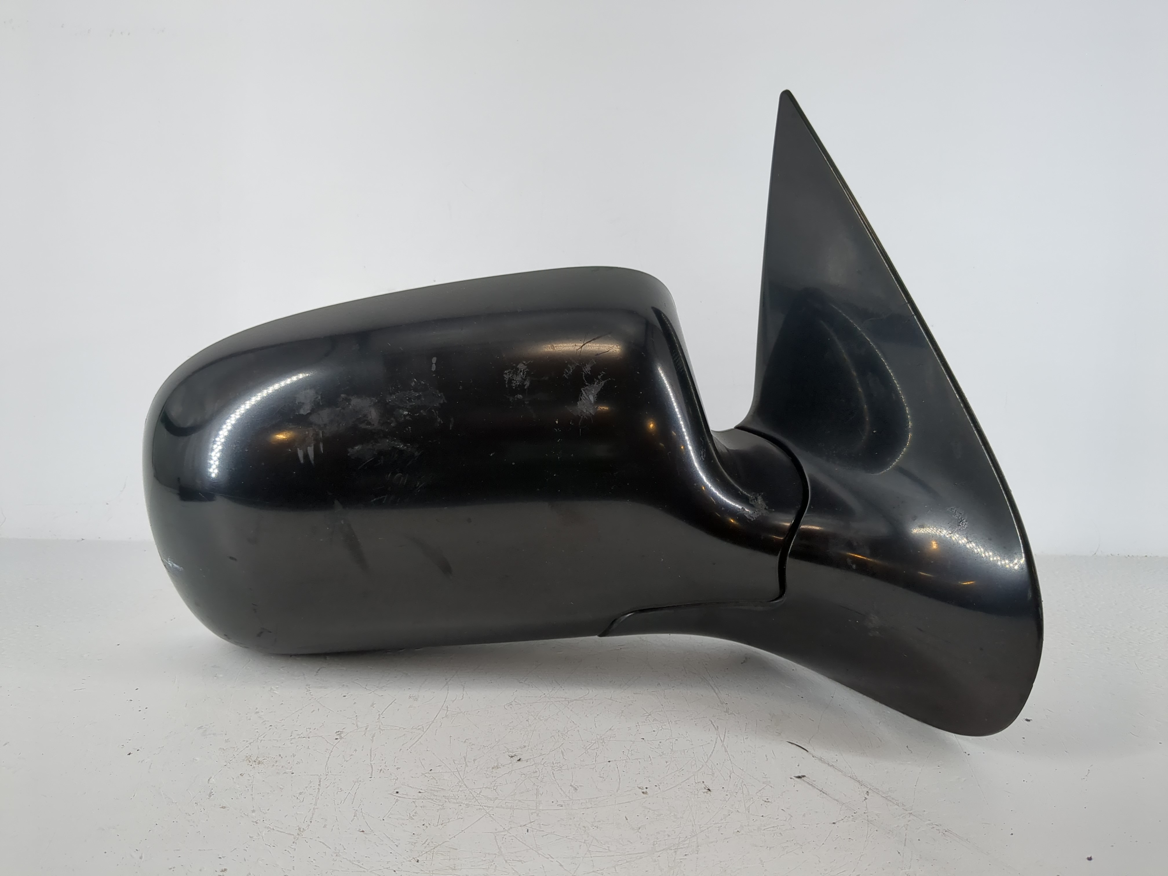 2005-2007 Saturn Relay Passenger Right Side View Power Door Mirror 983522 - Oemusedautoparts1.com