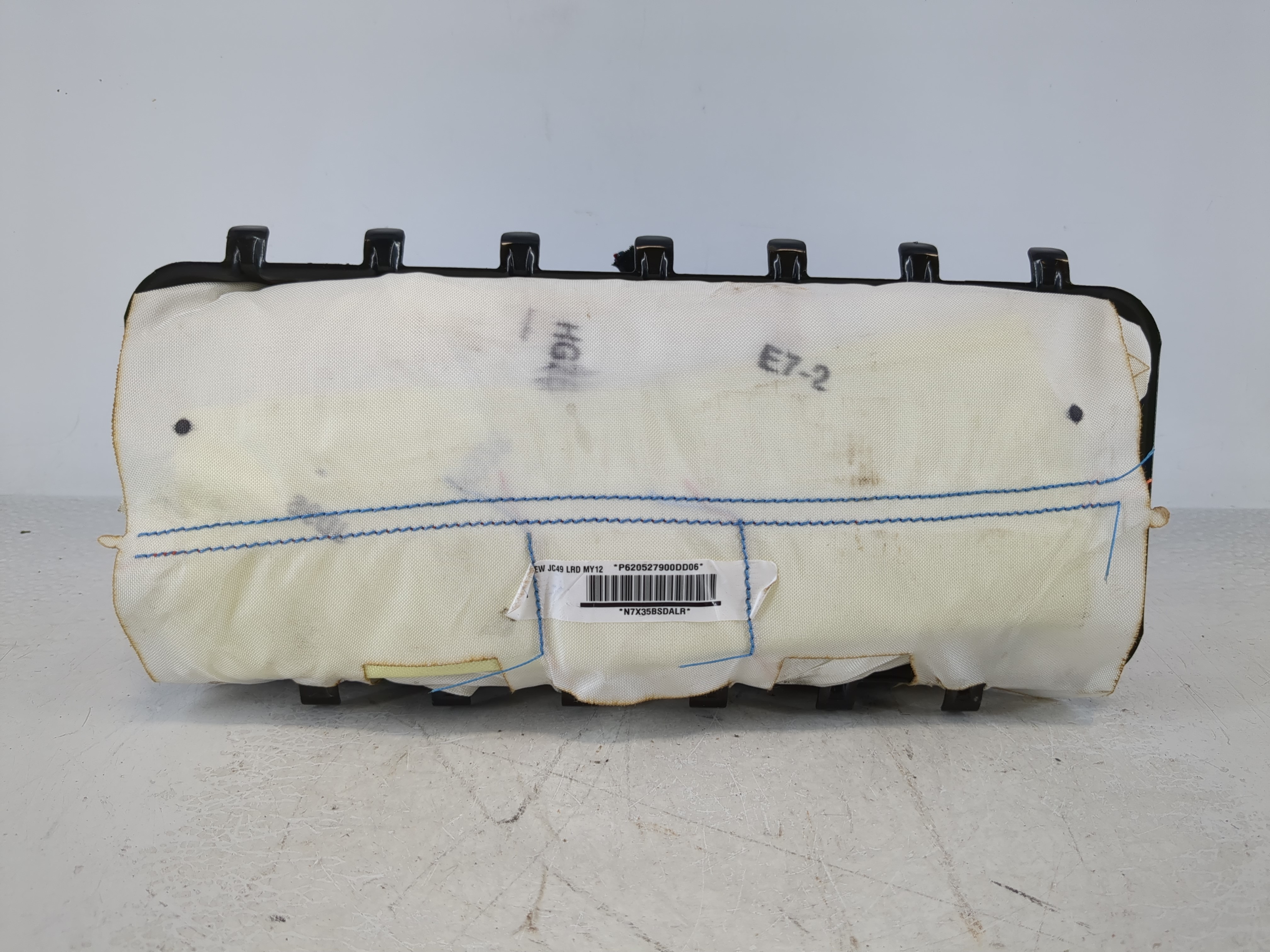2009-2017 Dodge Journey Air Bag Passenger Right Dashboard Oem 991748 - Oemusedautoparts1.com