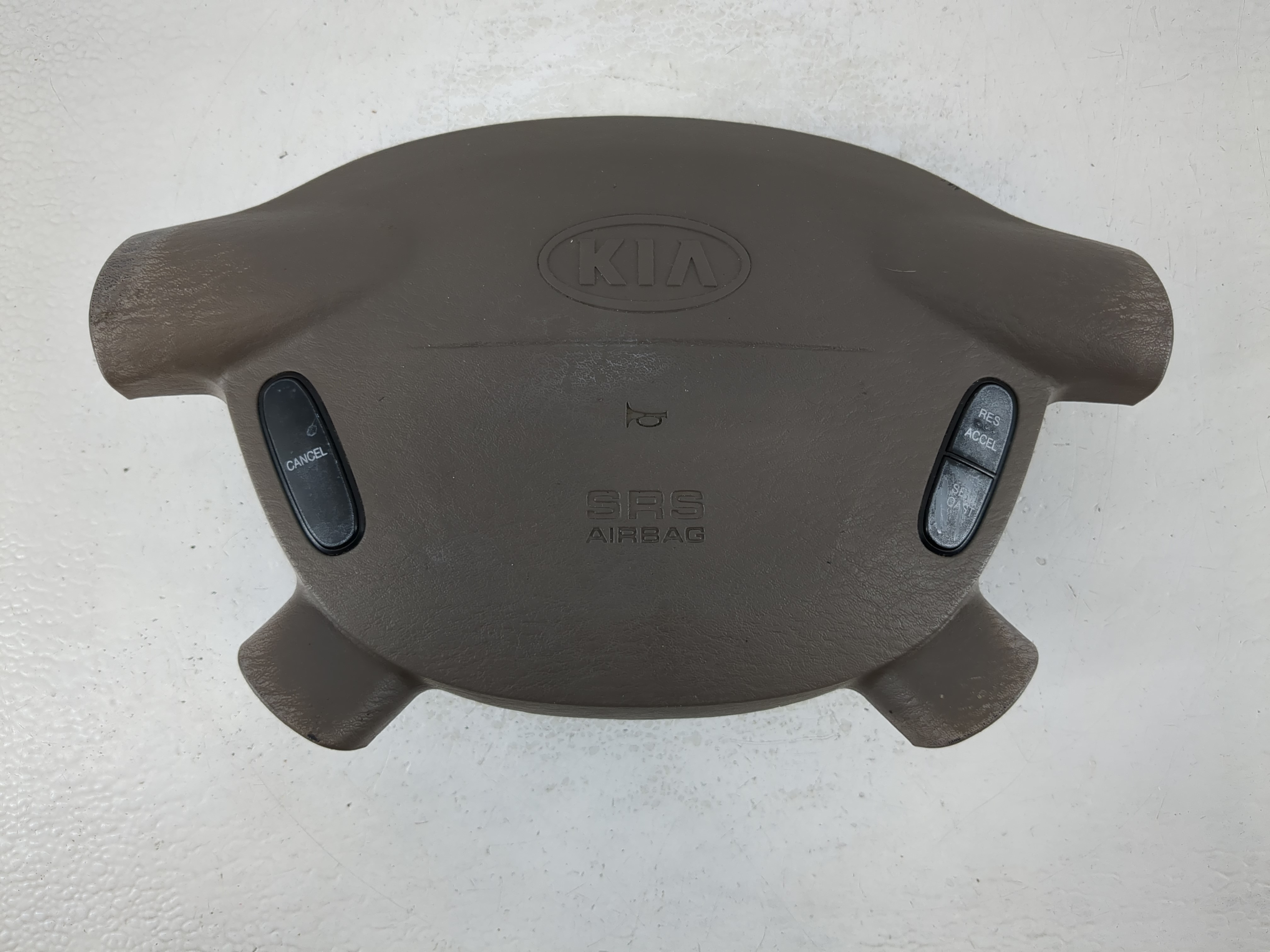 Picture of 2002-2005 Kia Sedona Air Bag Driver Left Steering Wheel Mounted 992073
