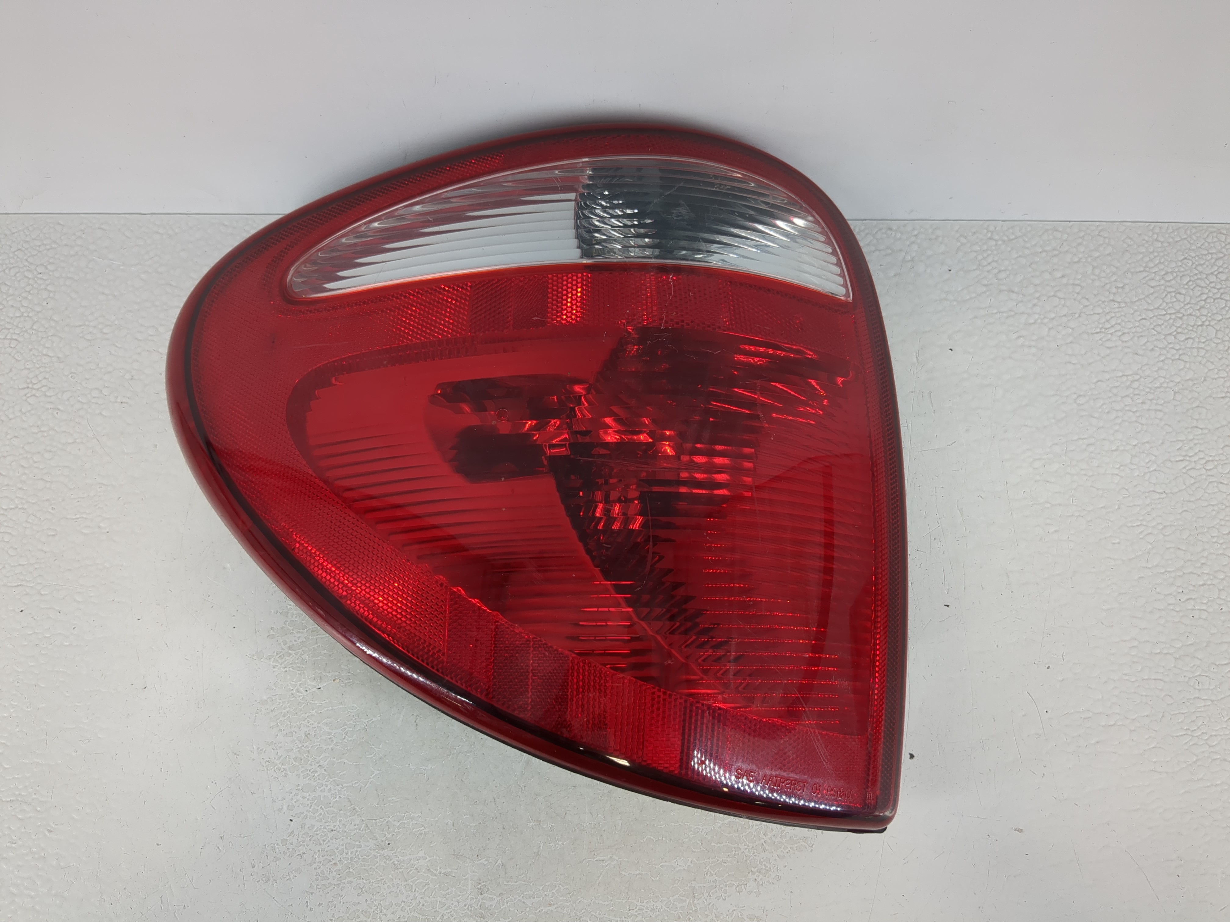 Dodge Grand Caravan Driver Left Side Tail Light Taillight Deck Lid Mounted 992489 - Oemusedautoparts1.com