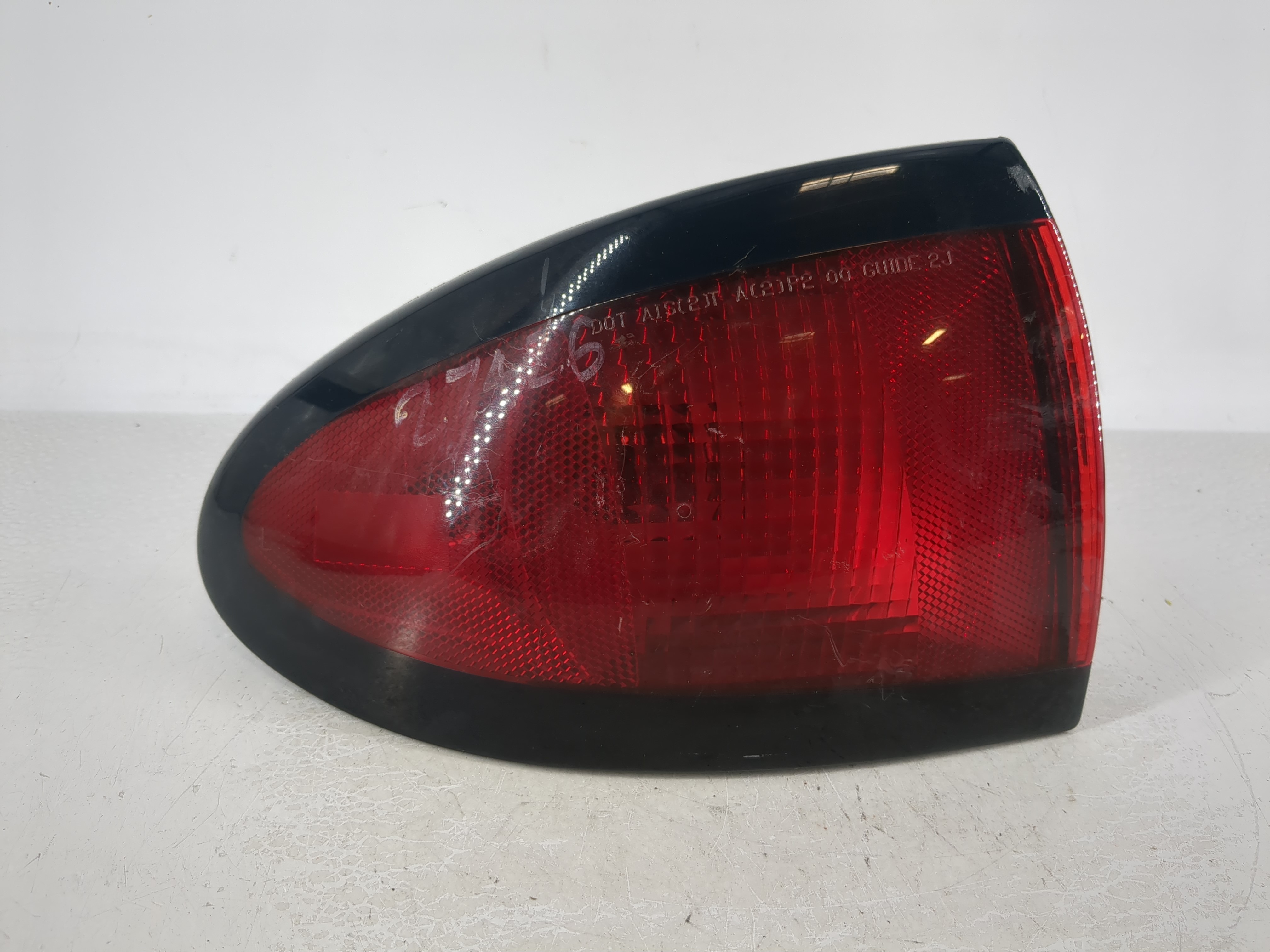 Picture of 1995 Pontiac Sunfire Driver Left Side Tail Light Taillight Deck Lid Mounted 993236
