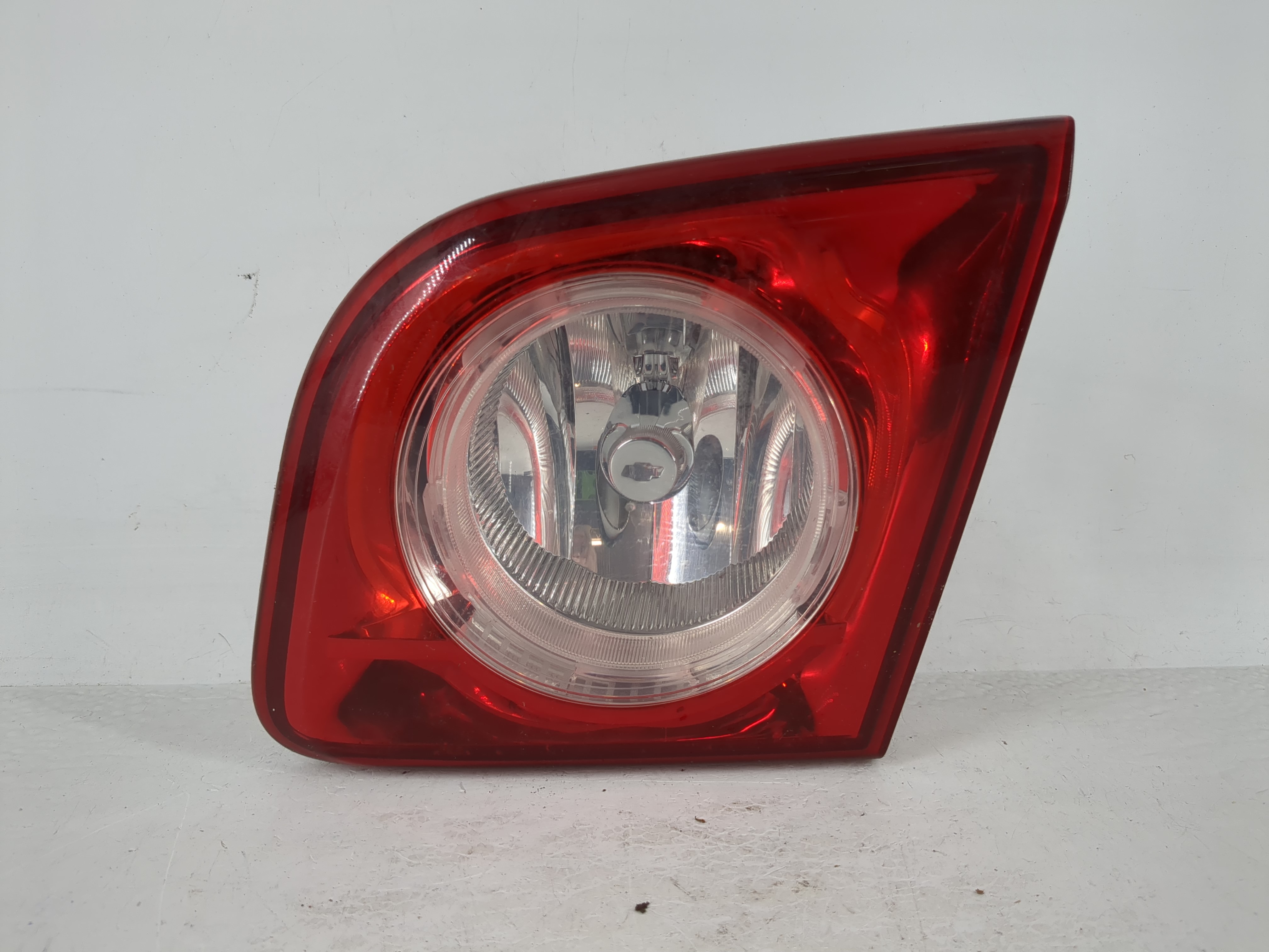 2008 Chevrolet Malibu Driver Left Side Tail Light Taillight Deck Lid Mounted 993278 - Oemusedautoparts1.com