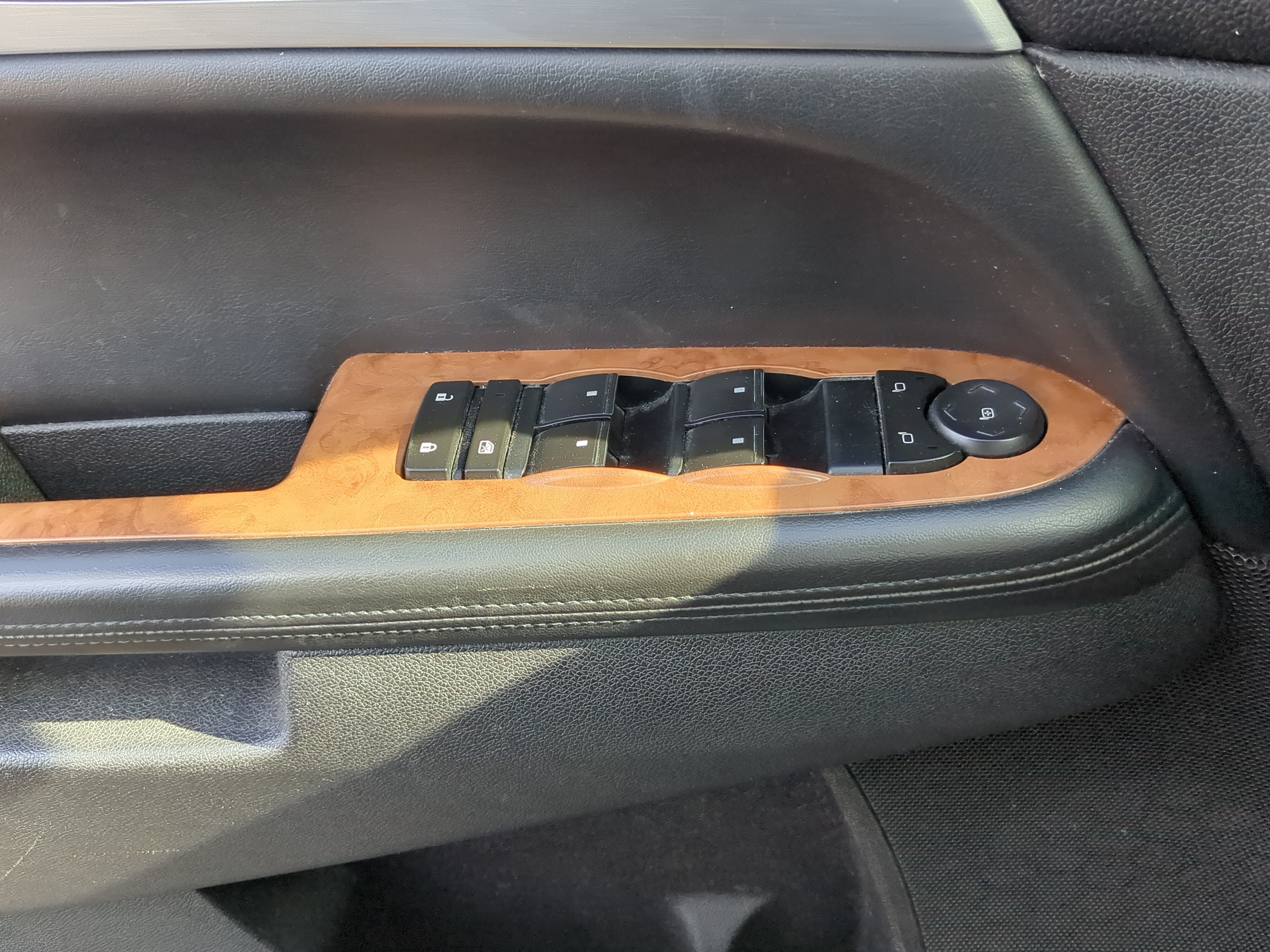 2010-2017 Buick Enclave Driver Left Door Master Power Window Switch 1206691 - Oemusedautoparts1.com