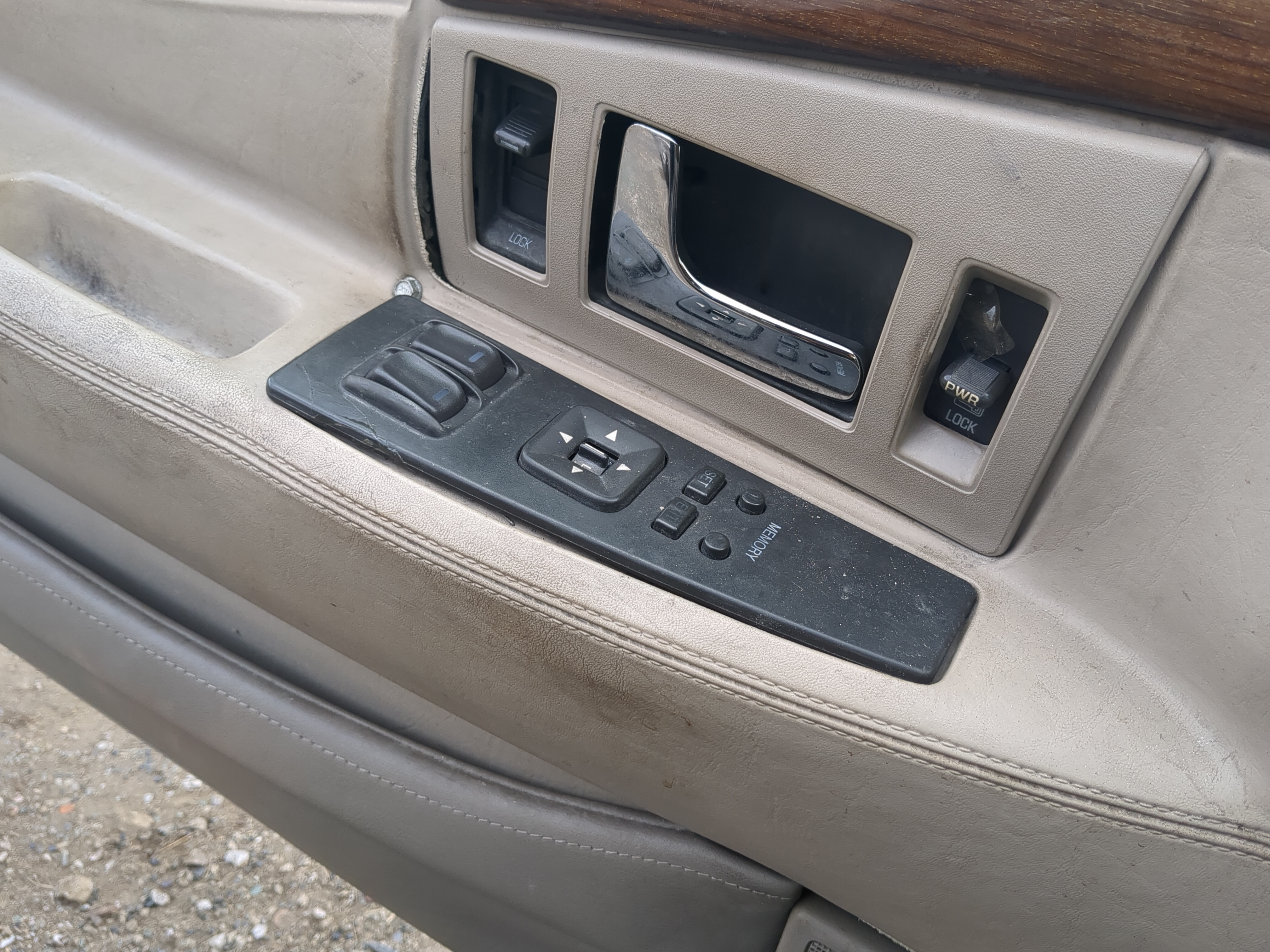 2000-2005 Buick Lesabre Driver Left Door Master Power Window Switch 1219565 - Oemusedautoparts1.com