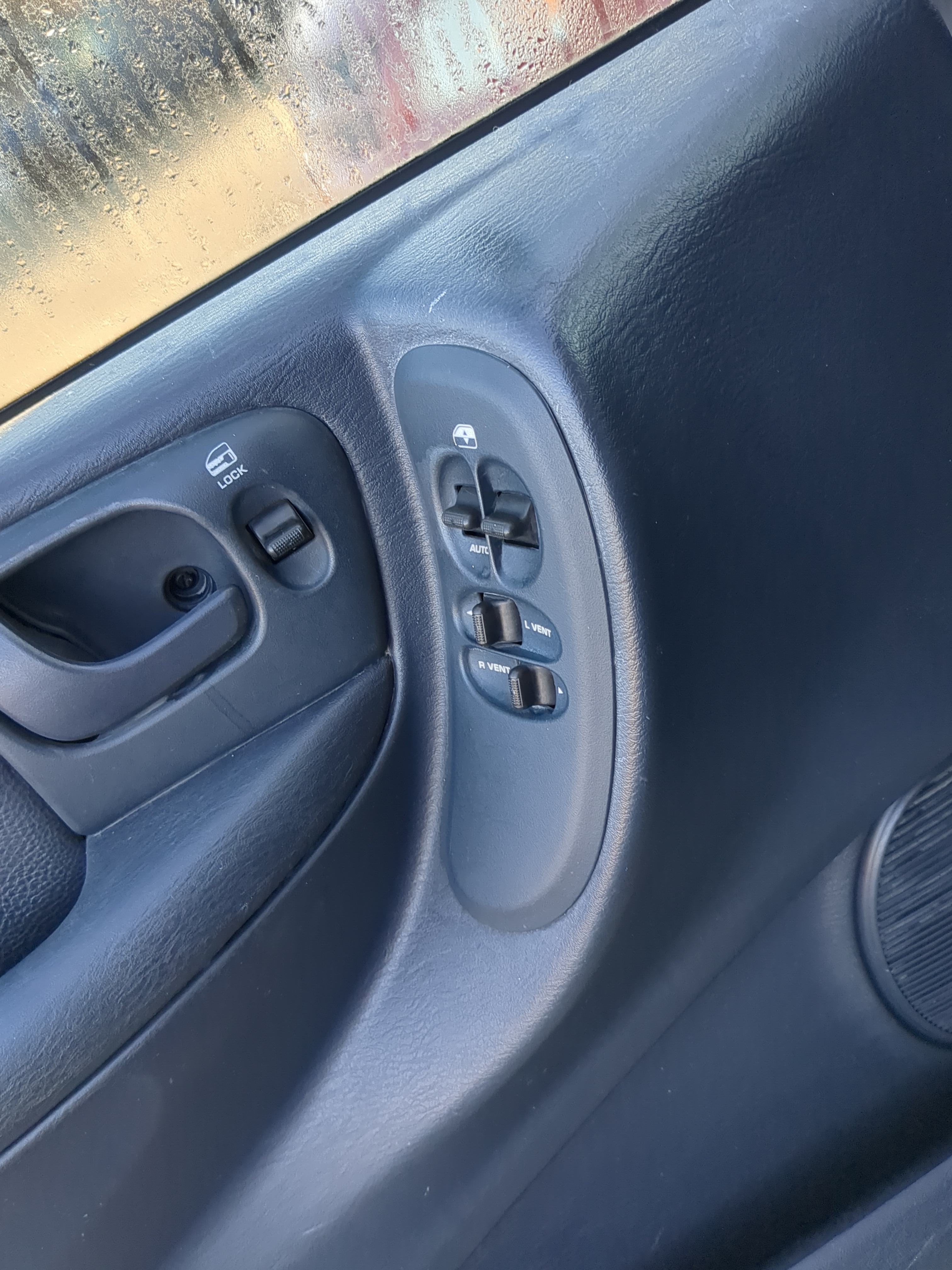 Picture of Dodge Grand Caravan Driver Left Door Master Power Window Switch 1232599