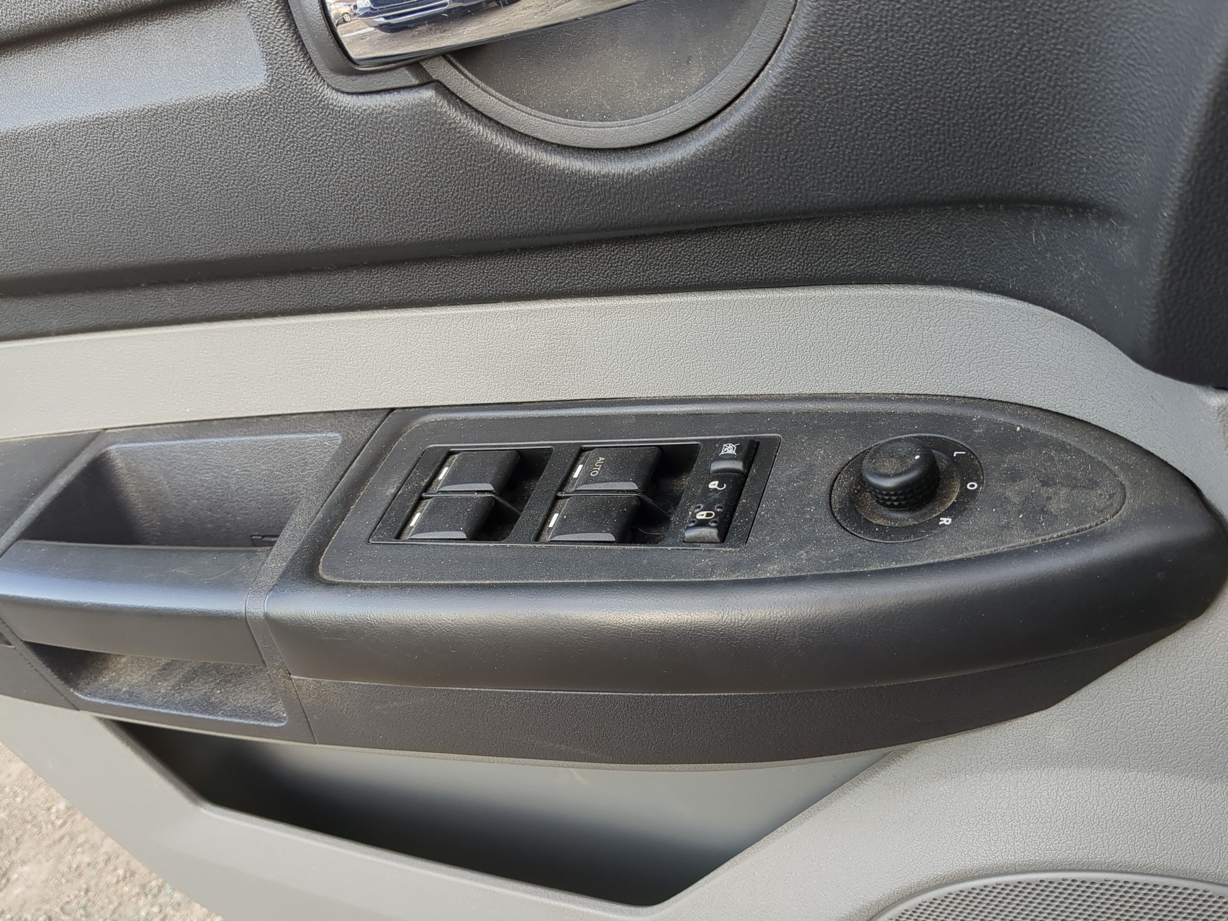 Picture of 2006-2010 Dodge Charger Driver Left Door Master Power Window Switch 1230781