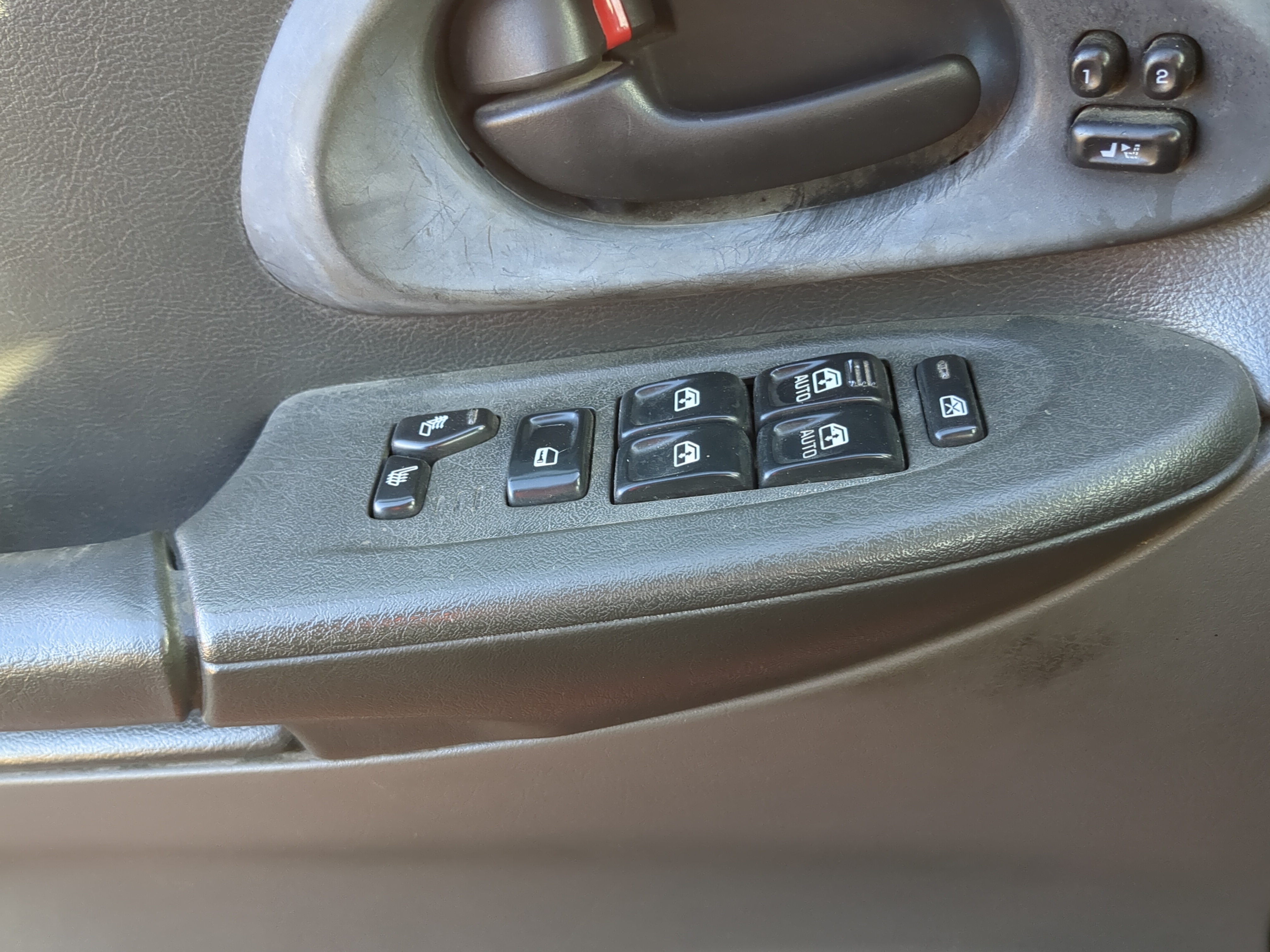 2002 Chevrolet Trailblazer Driver Left Door Master Power Window Switch 1231436 - Oemusedautoparts1.com